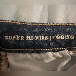 American Eagle Super HighRise Skinny Jeans